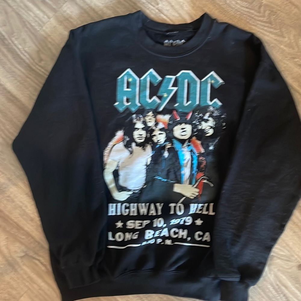 AC/DC rocker crew neck sweatshirt in size medium.